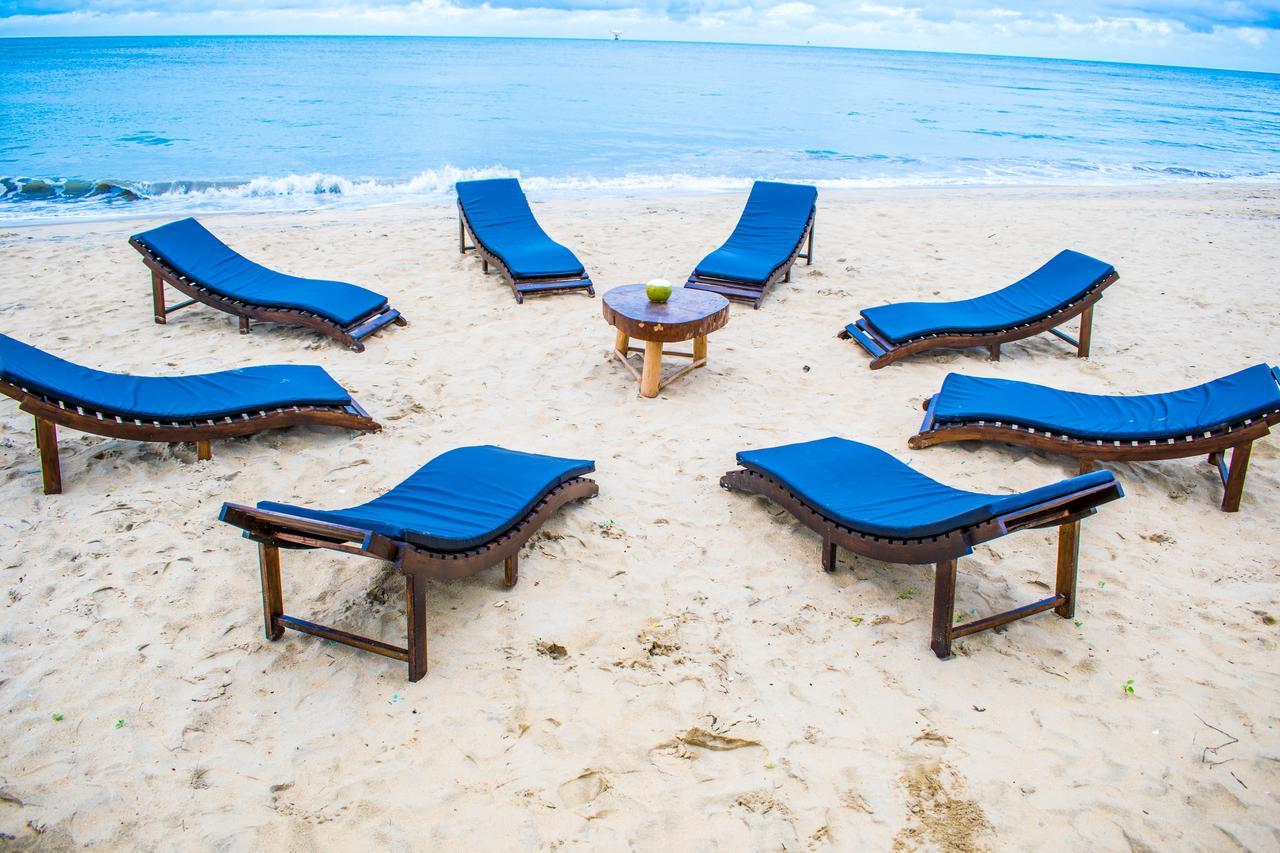 Omeesha Beach Hotel Kalpitiya Exterior foto