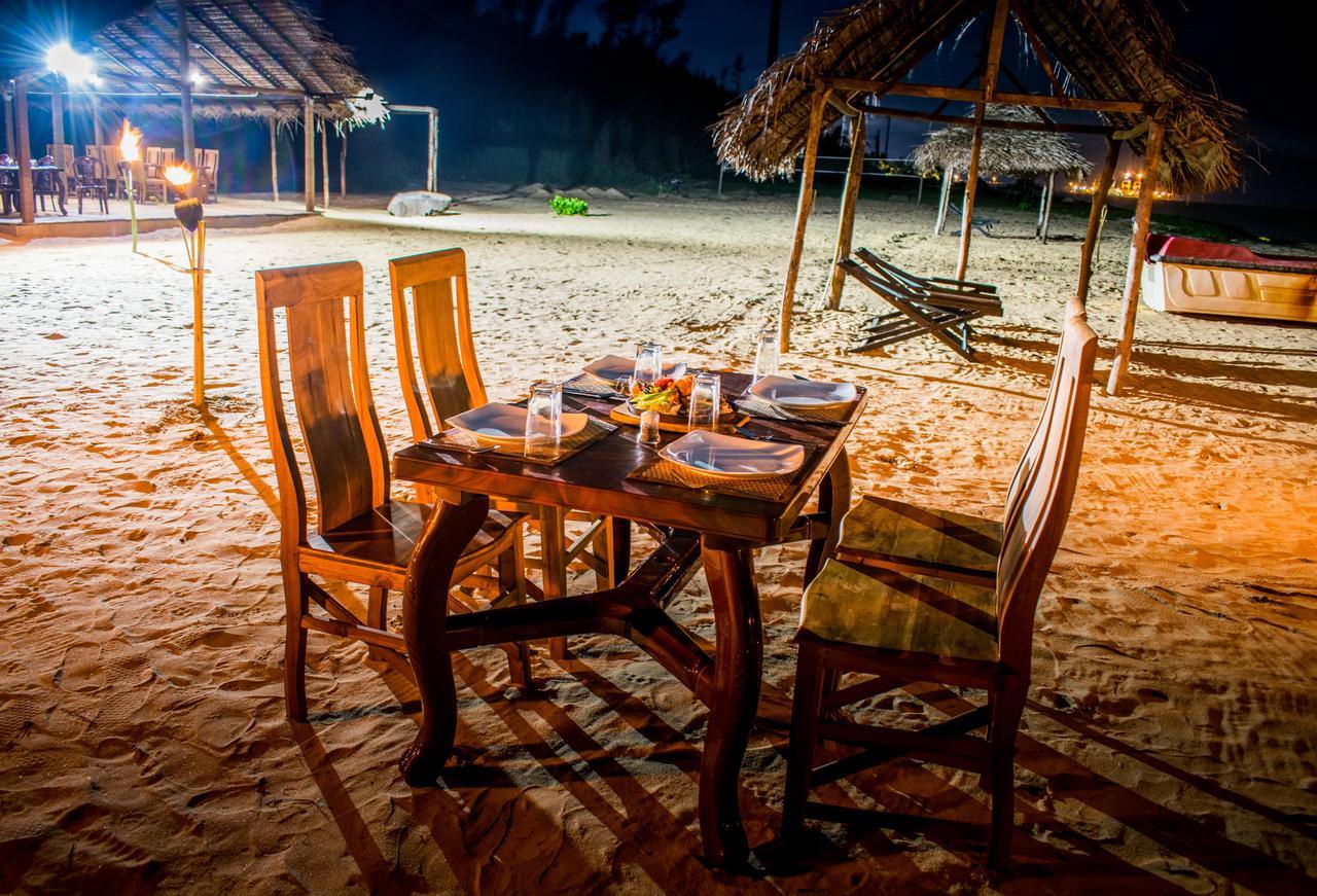 Omeesha Beach Hotel Kalpitiya Exterior foto