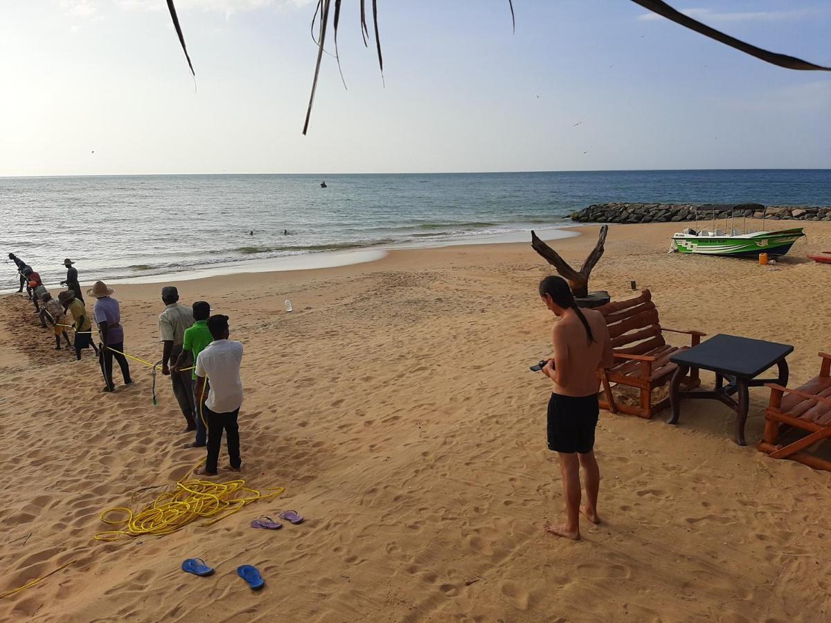 Omeesha Beach Hotel Kalpitiya Exterior foto